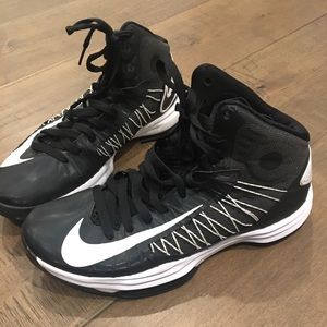 Women’s Nike Basketball Shoes